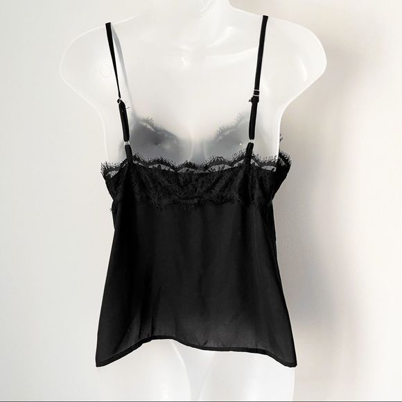 FOREVER 21 | Black Lace Cami Tank with Buttons - Picture 5 of 7